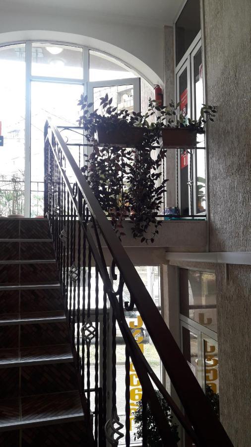 Keba Hotel Tbiliszi Kültér fotó