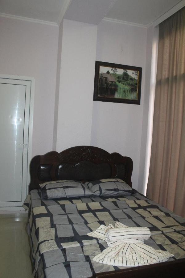 Keba Hotel Tbiliszi Kültér fotó