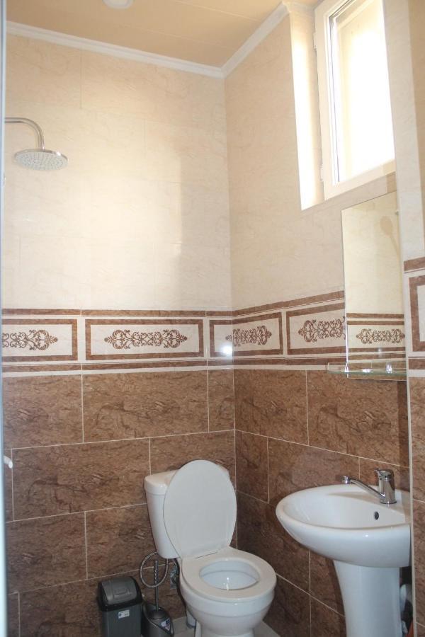 Keba Hotel Tbiliszi Kültér fotó